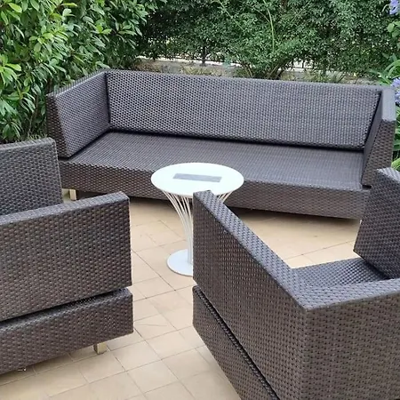 Nyaraló Incantevole Con Uso Piscina E *