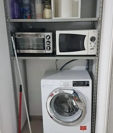 Nyaraló Incantevole Con Uso Piscina E