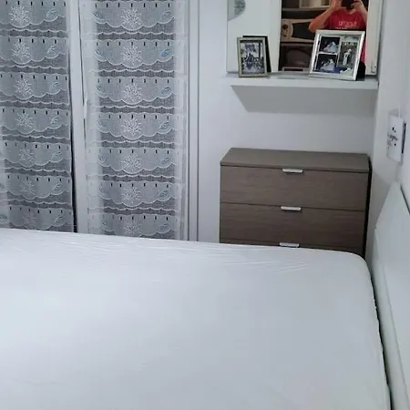 Incantevole Con Uso Piscina E Magliolo